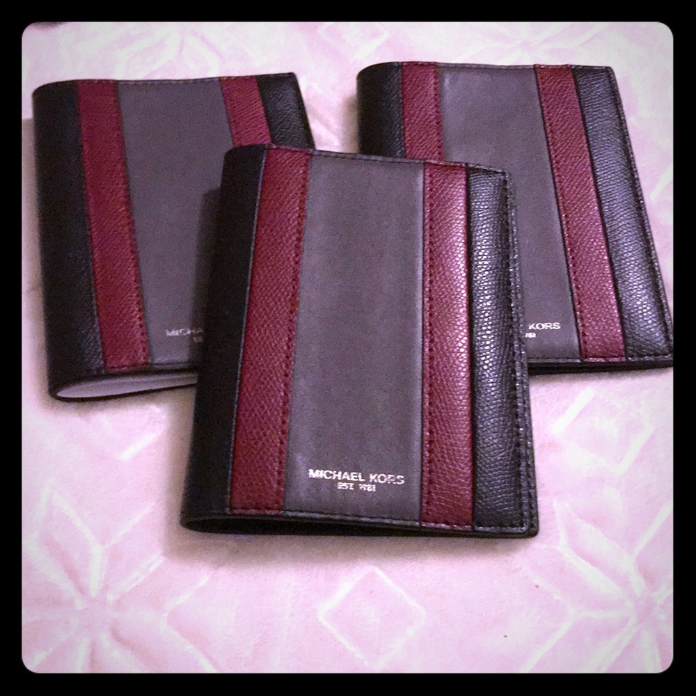 Unisex Authentic Michael Kors passport Book